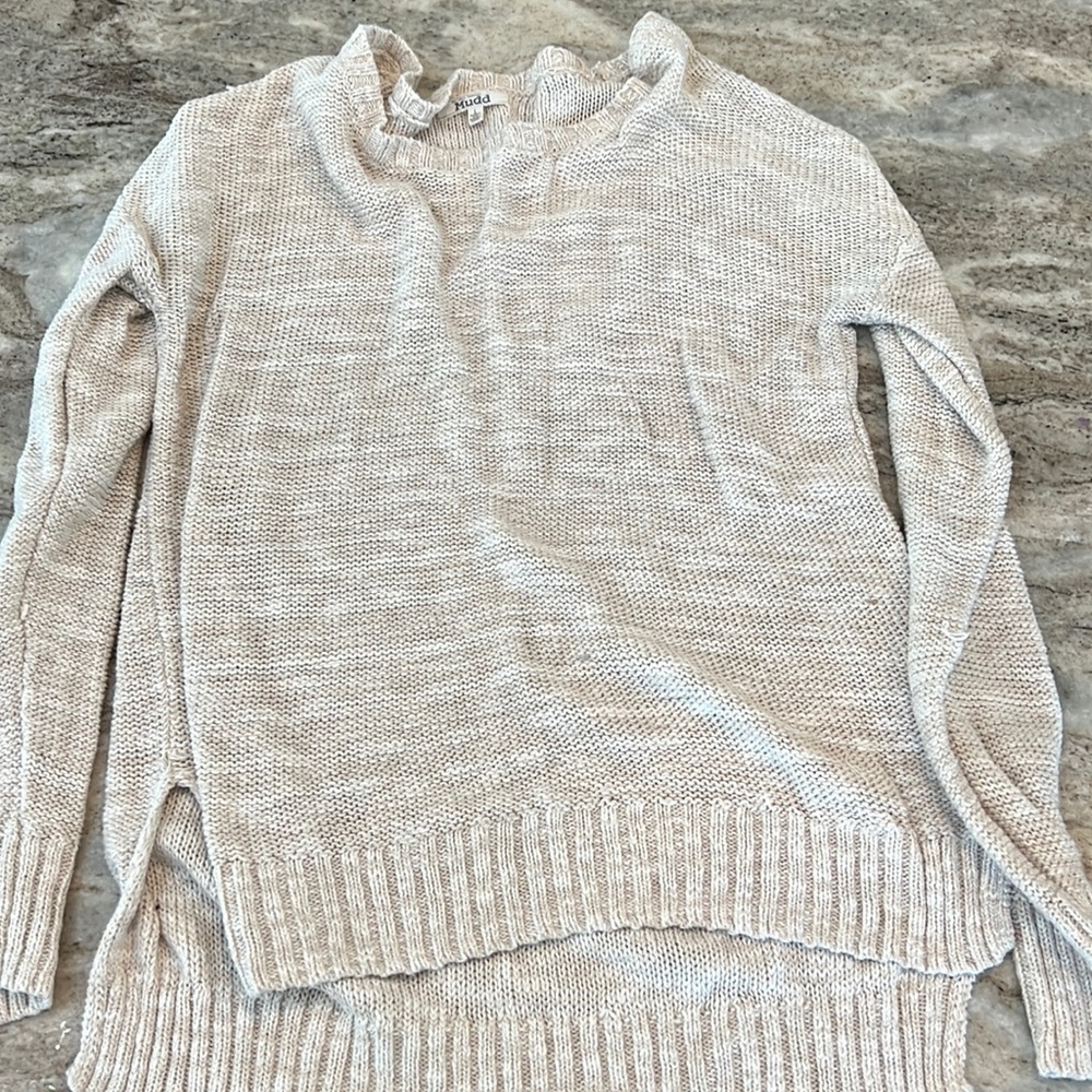 Women’s size L MUDD sweater